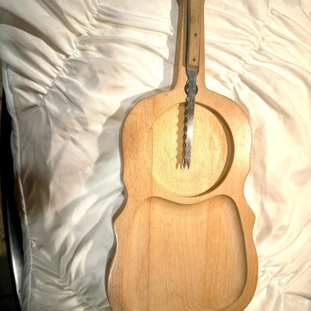 Wooden Guitar Shaped Cheese Board with Knife 6x 14 - Picture 2 of 8